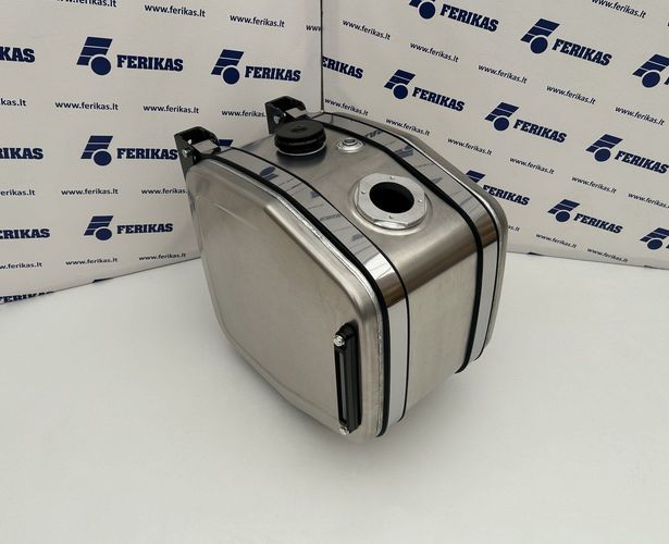 Hydraulic tanks